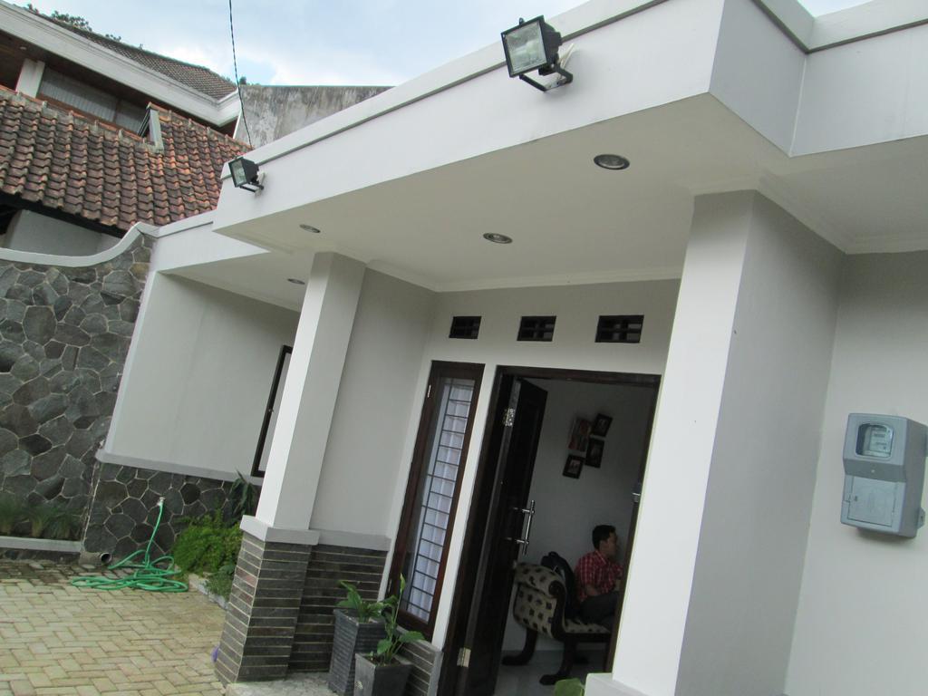Elenor'S Home Bandung Exterior foto